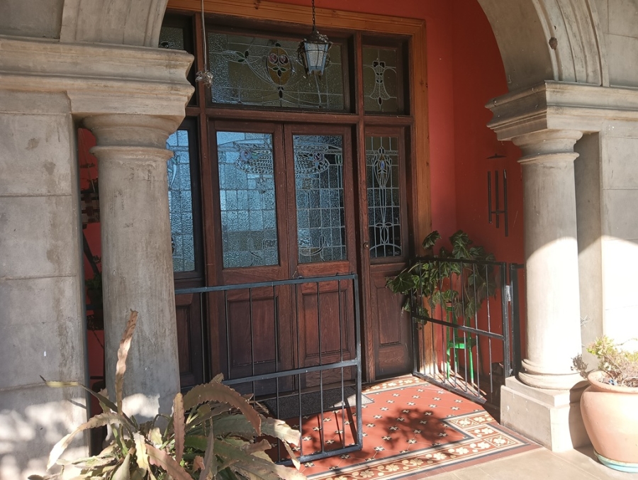 6 Bedroom Property for Sale in Aliwal North Eastern Cape